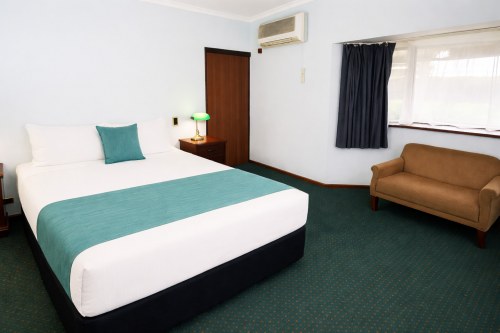Queen Room - Disability Access